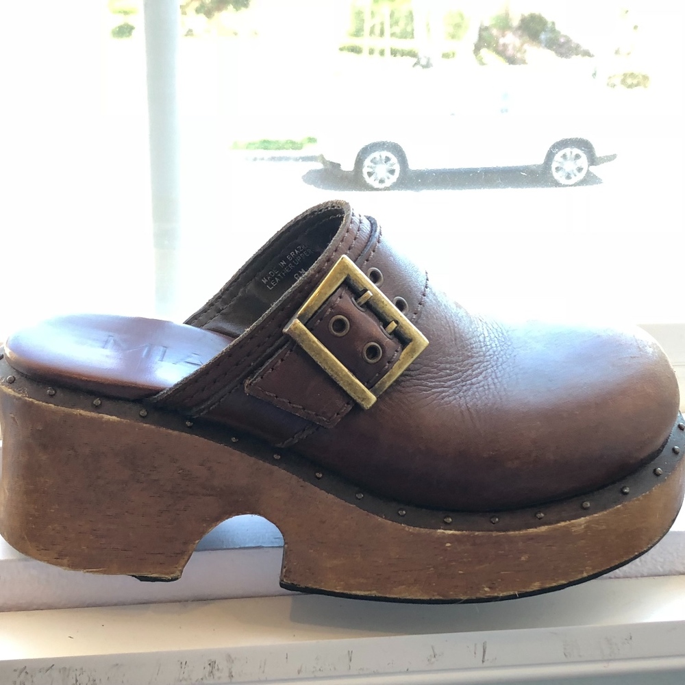Vintage 70's MIA Mule Clogs